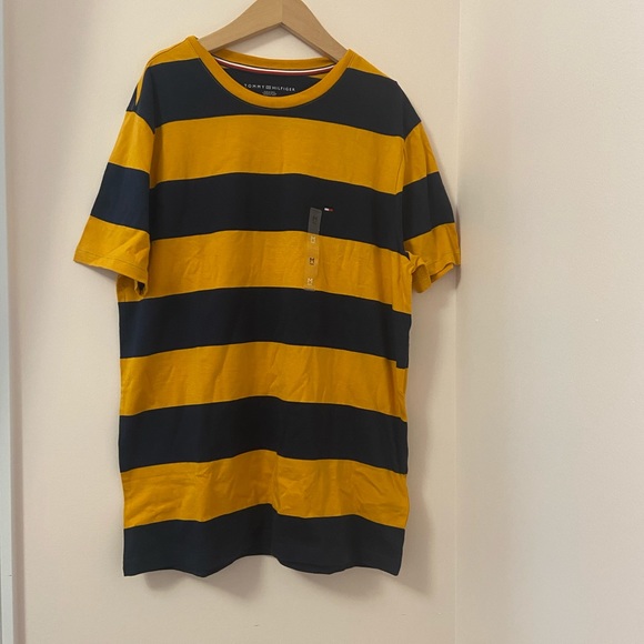 Tommy Hilfiger Other - BNWT Tommy Hilfiger Men’s stripe Shirt. Size:M